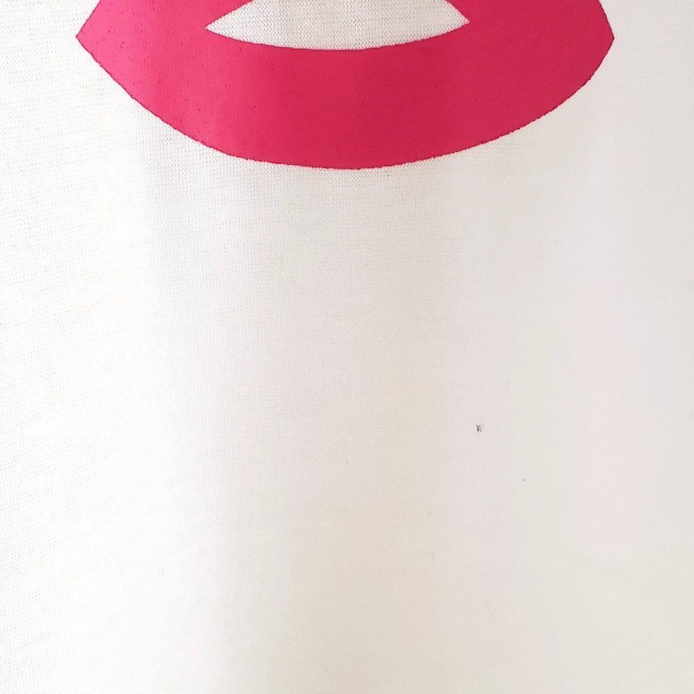 Graphic Eyelash Tee NWOT - Picture 3 of 3